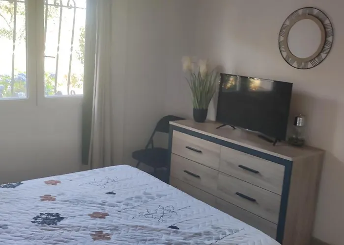La Pradelienne En Cévennes Avec Piscine Privée Сasa de vacaciones