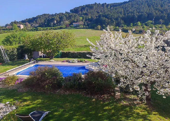 La Pradelienne En Cévennes Avec Piscine Privée Сasa de vacaciones